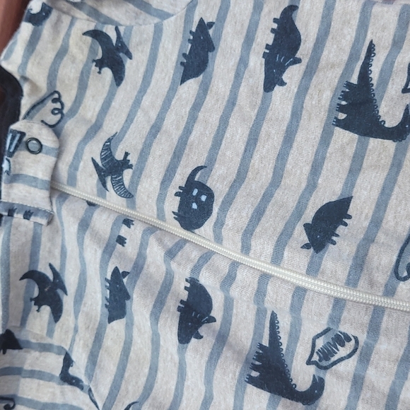 Gerber newborn striped dinosaur onesie - Picture 2 of 6